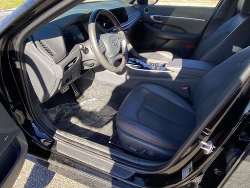 Used 2023 Hyundai Sonata SEL Plus image 12