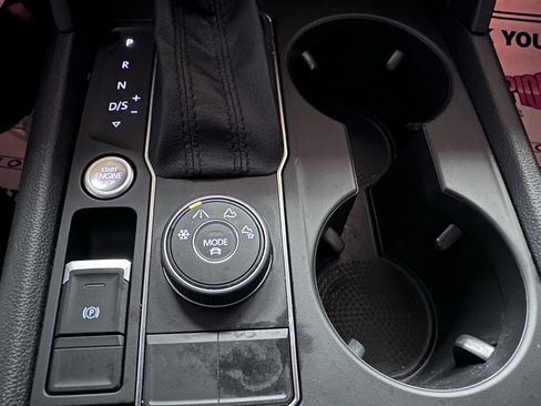 Used 2018 Volkswagen Atlas SE AWD/4WD image 44
