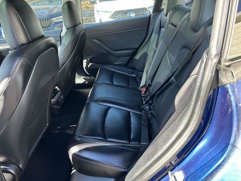 Used 2023 Tesla Model 3 Standard Range RWD image 17