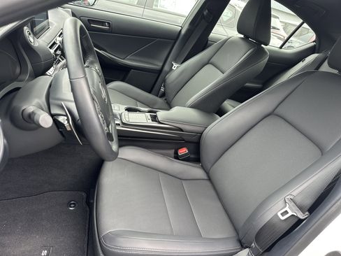 Used 2025 Lexus IS 350 F Sport w/ Accessory Package RWD image 10