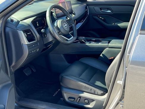 Certified 2024 Nissan Rogue SL w/ SL Premium Package FWD image 11