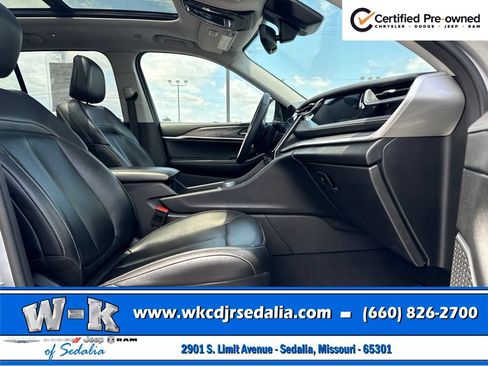 Used 2024 Jeep Grand Cherokee Limited 4xe AWD/4WD image 29