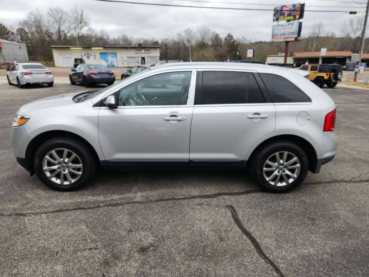Used 2013 Ford Edge Limited FWD image 5