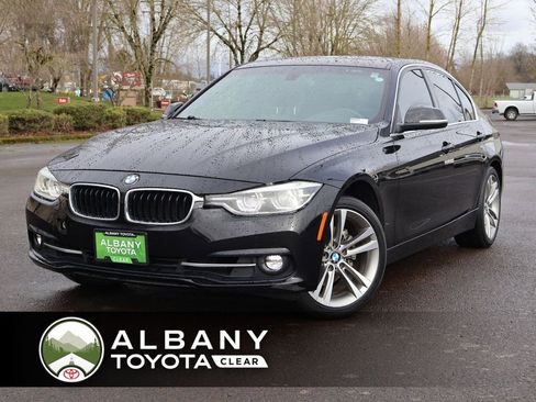 Used 2018 BMW 330i Sedan image 1