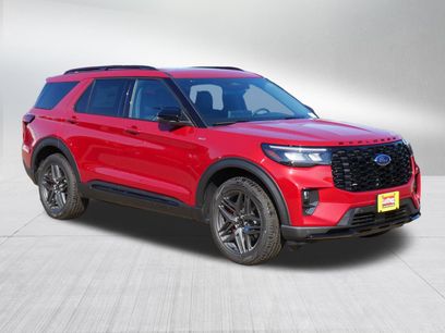 New 2025 Ford Explorer ST-Line w/ Premium Package