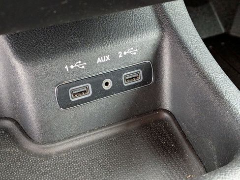 Used 2019 Dodge Durango SXT AWD/4WD image 24