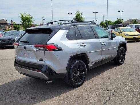 Used 2024 Toyota RAV4 XSE w/ Weather Package AWD/4WD image 4