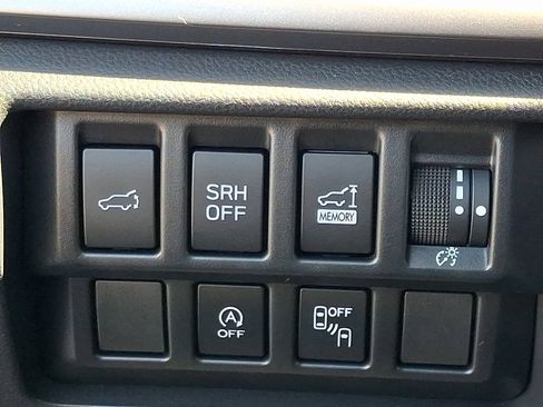 Certified 2023 Subaru Forester Premium AWD/4WD image 25