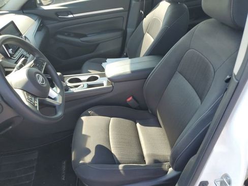 Certified 2023 Nissan Altima 2.5 SV FWD image 16