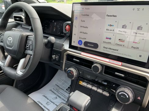 New 2024 Toyota Tacoma TRD Sport image 27