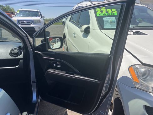 Used 2012 MAZDA MAZDA5 Sport FWD image 9