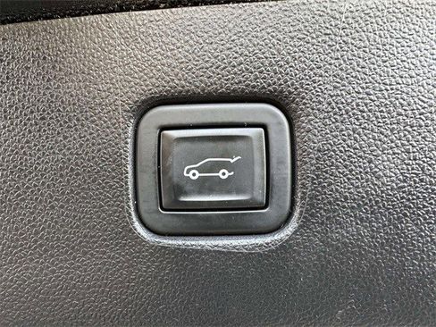 Certified 2021 Chevrolet Blazer LT image 14