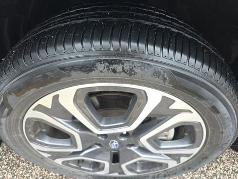 Used 2023 Subaru Ascent Limited w/ Technology Package image 14