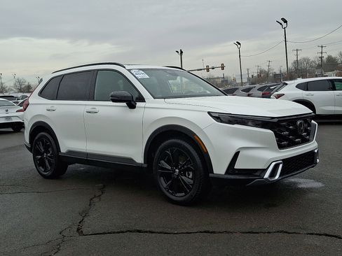 Used 2026 Honda CR-V Sport Touring image 3