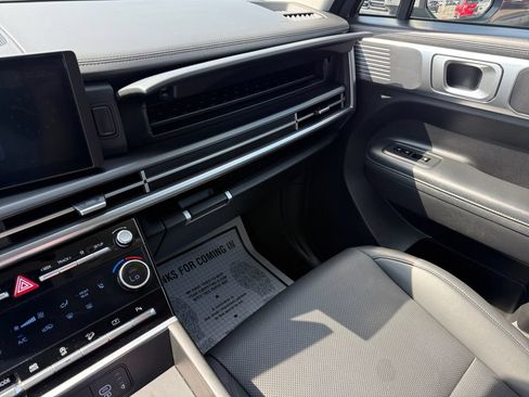 Used 2025 Hyundai Santa Fe SEL AWD/4WD image 30