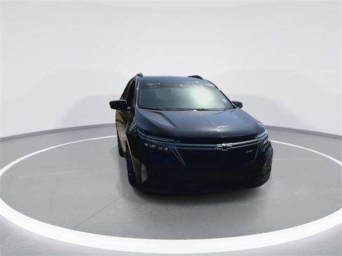 Certified 2022 Chevrolet Equinox RS image 3