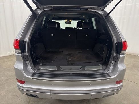 Used 2019 Jeep Grand Cherokee High Altitude image 31
