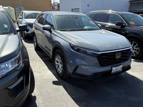 Used 2024 Honda CR-V LX image 3