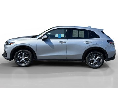Used 2024 Honda HR-V EX-L image 2