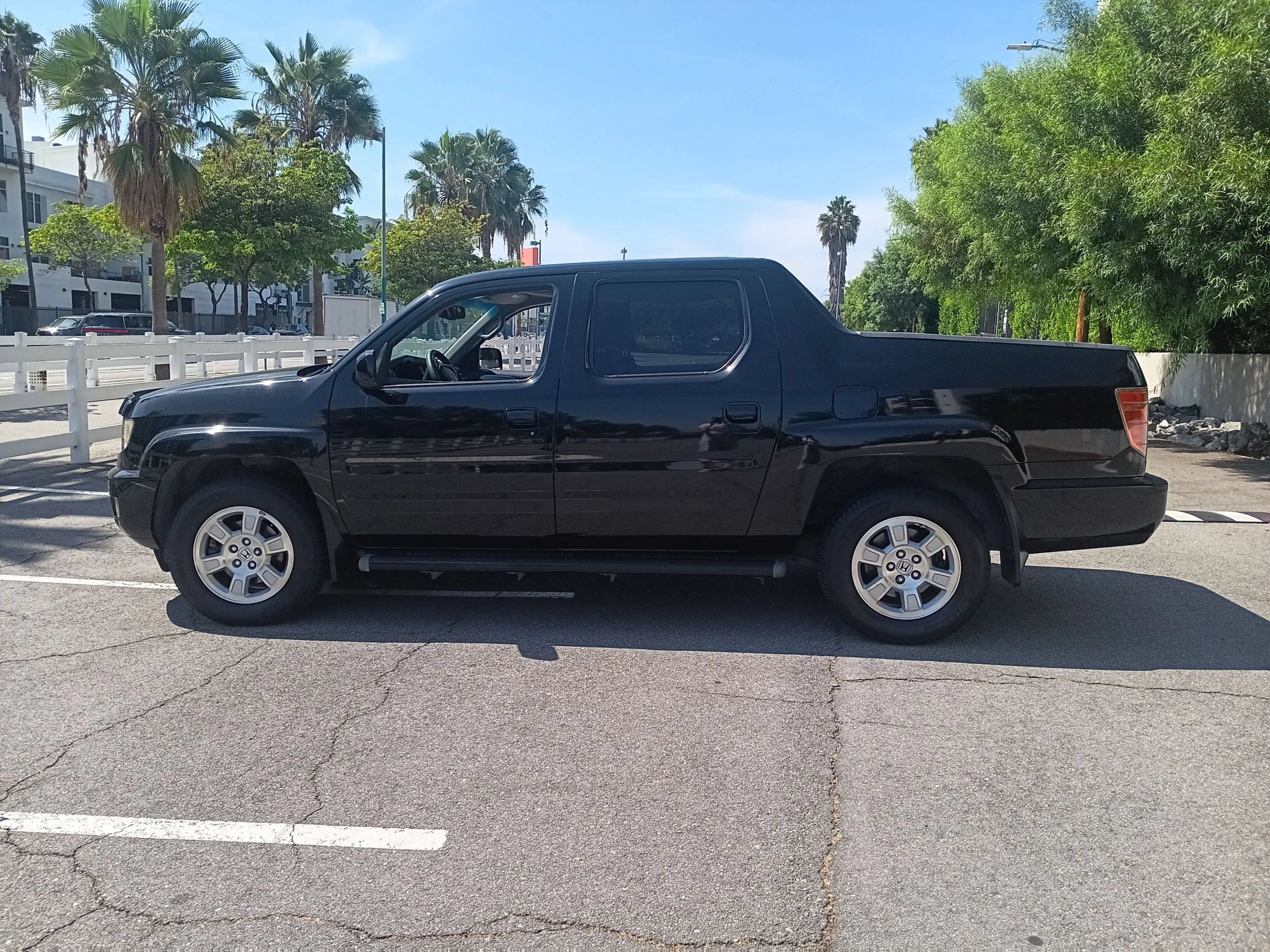 Used 2013 Honda Ridgeline RTS image 5