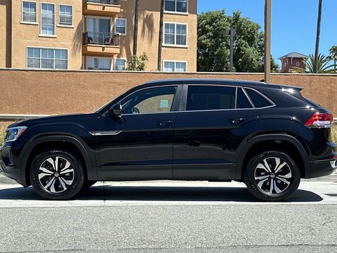 Certified 2026 Volkswagen Atlas Cross Sport SE AWD/4WD image 7