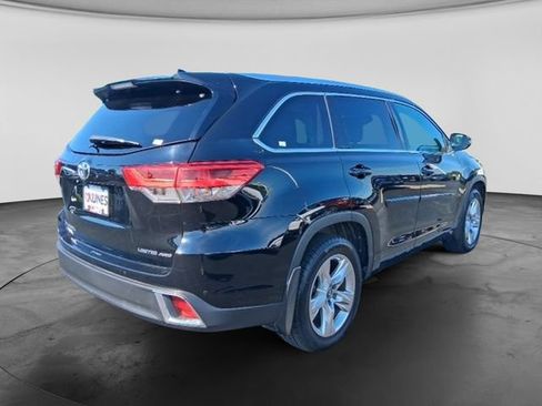 Used 2018 Toyota Highlander Limited AWD/4WD image 6