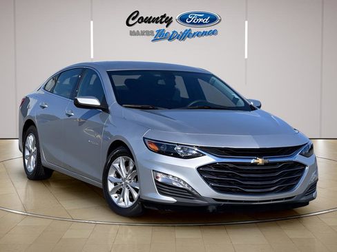 Used 2020 Chevrolet Malibu LT FWD image 1