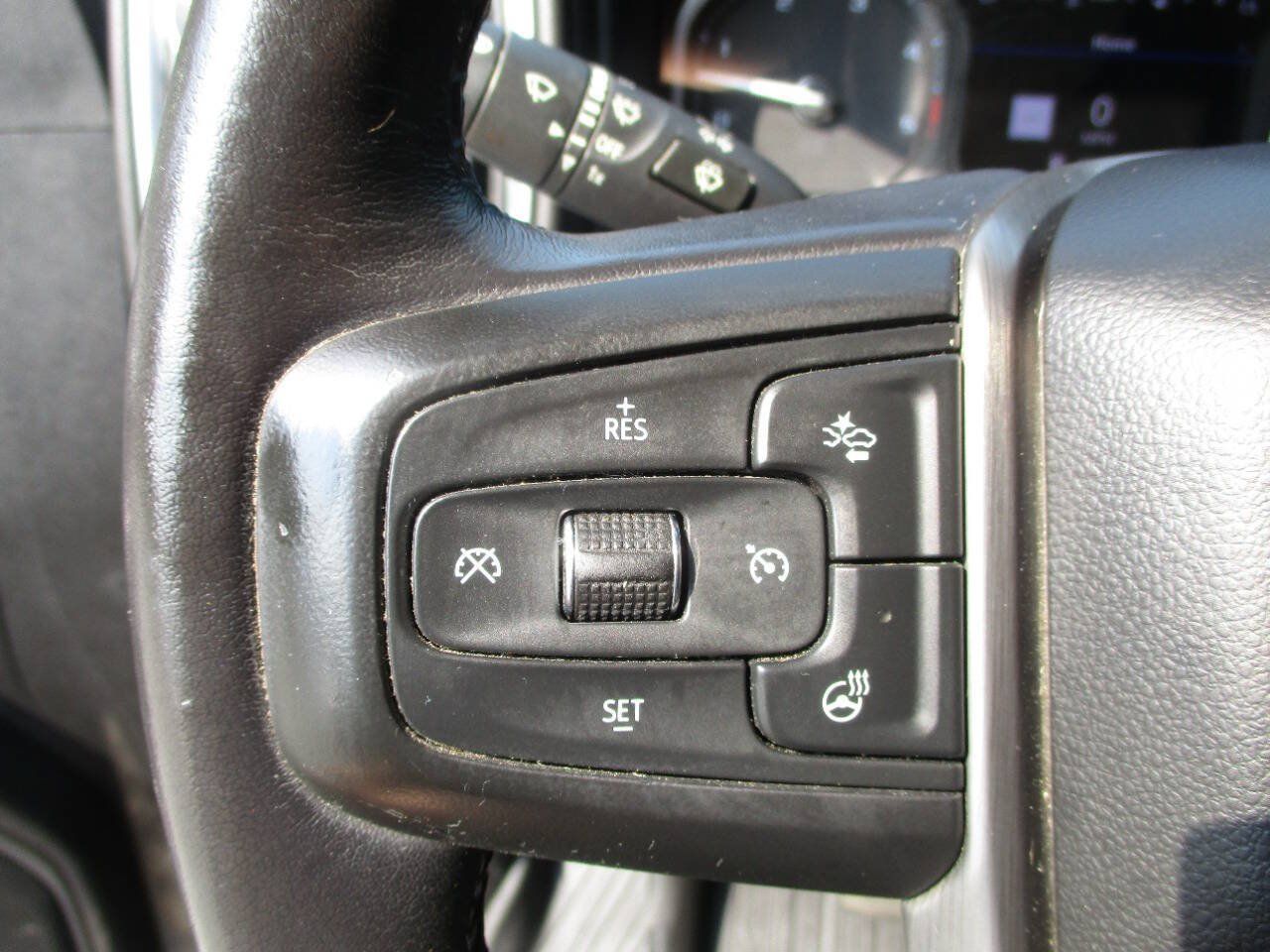 Used 2022 GMC Sierra 3500 Denali w/ Denali Ultimate Package AWD/4WD image 20