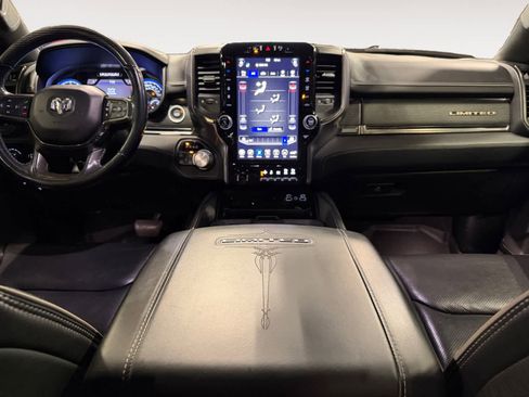 Used 2019 RAM 1500 Limited AWD/4WD image 11