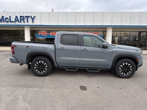 Used 2023 Nissan Frontier Pro-X w/ Technology Package image 3