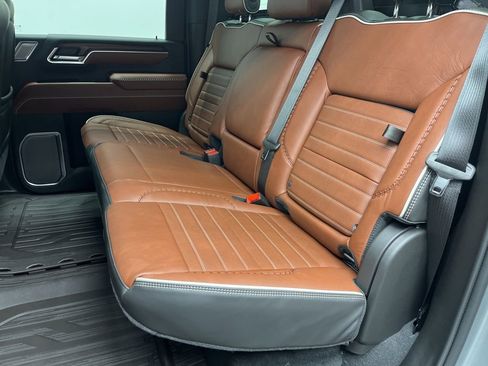 New 2026 GMC Sierra 2500 Denali Ultimate w/ Max Trailering Package image 5