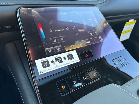 New 2026 INFINITI QX80 Autograph w/ Premium Cargo Package image 26