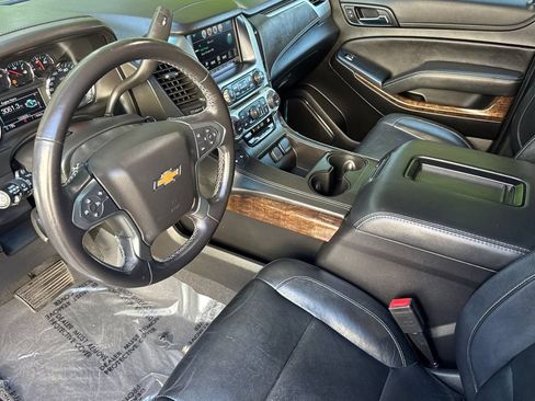 Used 2020 Chevrolet Tahoe LT RWD image 9