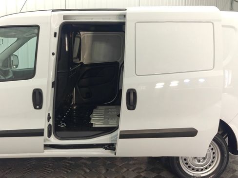 Used 2022 RAM ProMaster City Tradesman FWD image 26