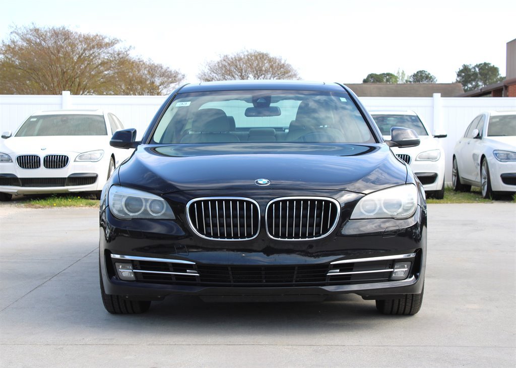 Used 2014 BMW 740Li RWD image 2