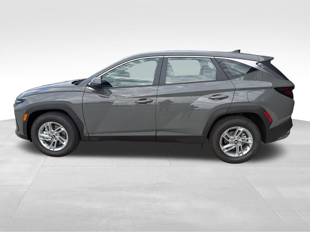 New 2026 Hyundai Tucson SE FWD image 2