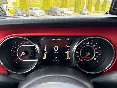 Used 2021 Jeep Gladiator Rubicon AWD/4WD image 33