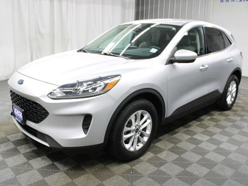 Used 2020 Ford Escape SE AWD/4WD image 9
