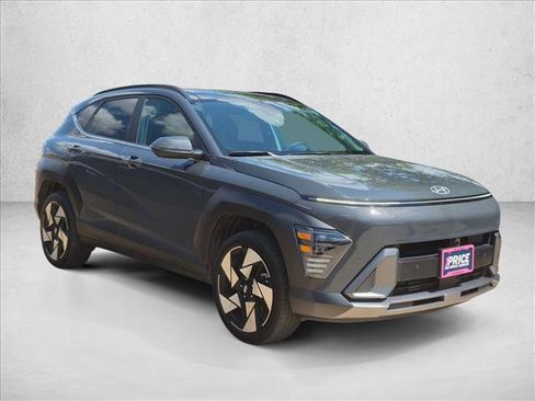 Used 2024 Hyundai Kona Limited AWD/4WD image 3