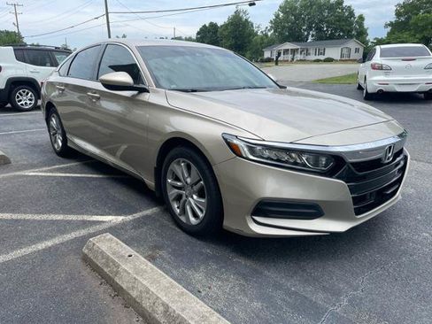 Used 2019 Honda Accord LX image 4