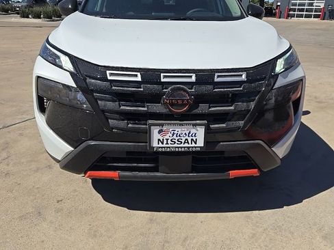 New 2026 Nissan Rogue SV AWD/4WD image 2
