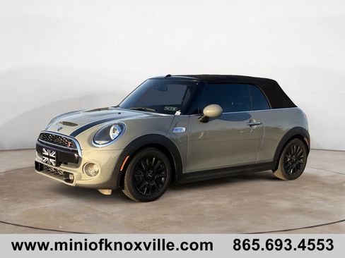 Used 2019 MINI Cooper S w/ Signature Upholstery Package image 7