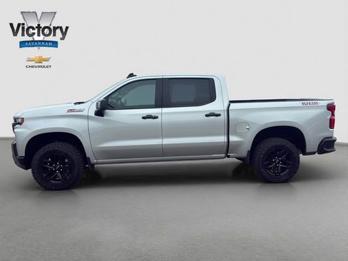 Used 2021 Chevrolet Silverado 1500 LT Trail Boss w/ Convenience Package II AWD/4WD image 4