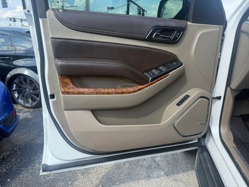 Used 2016 Chevrolet Suburban LTZ AWD/4WD image 10
