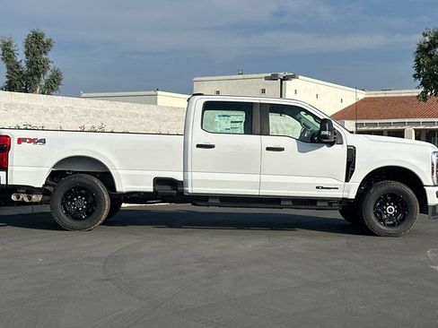 New 2026 Ford F250 4x4 Crew Cab Super Duty image 3