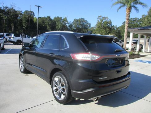 Used 2015 Ford Edge Titanium w/ Technology Package FWD image 13