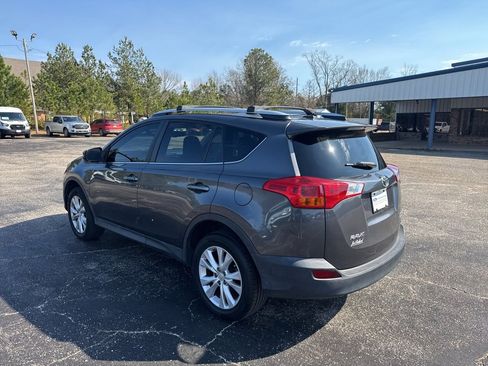 Used 2013 Toyota RAV4 Limited image 18