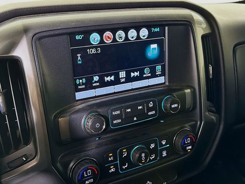 Used 2018 Chevrolet Silverado 1500 LT w/ LT Eassist Package image 14