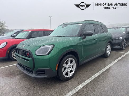 Certified 2025 MINI Cooper Countryman S image 1