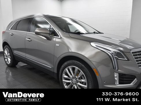 Used 2018 Cadillac XT5 Platinum w/ Driver Assist Package image 1